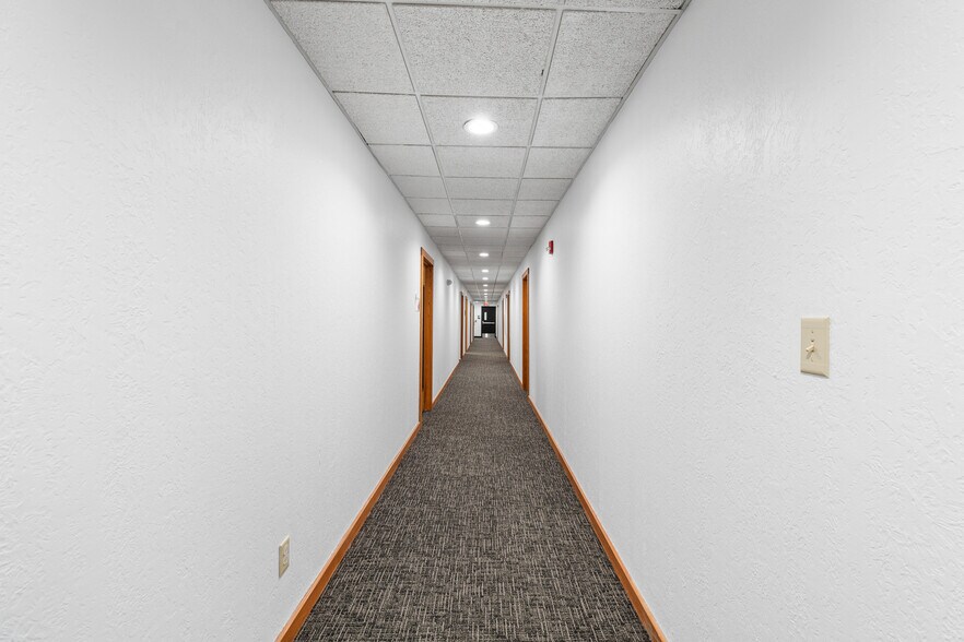 More Photos Of 3520 Snouffer Rd, Columbus Office For Sale