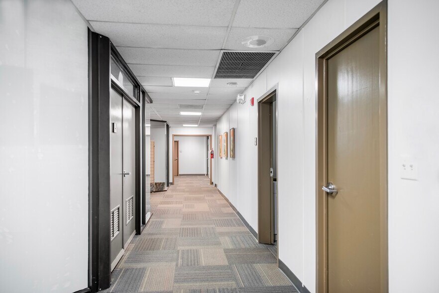 More Photos Of 12276 Wilkins Ave, Rockville Flex For Lease