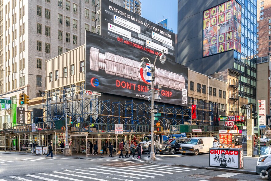 More Photos Of 1627 Broadway, New York General Retail For Lease