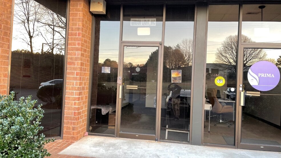 More Photos Of 2885 N Berkeley Lake Rd NW, Duluth Distribution For Lease