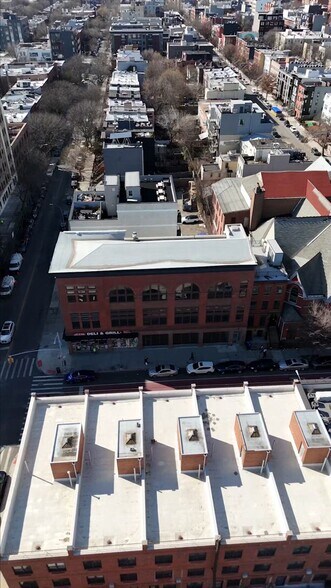 Primary Photo Of 405-407 Gates Ave, Brooklyn Loft Creative Space For Sale