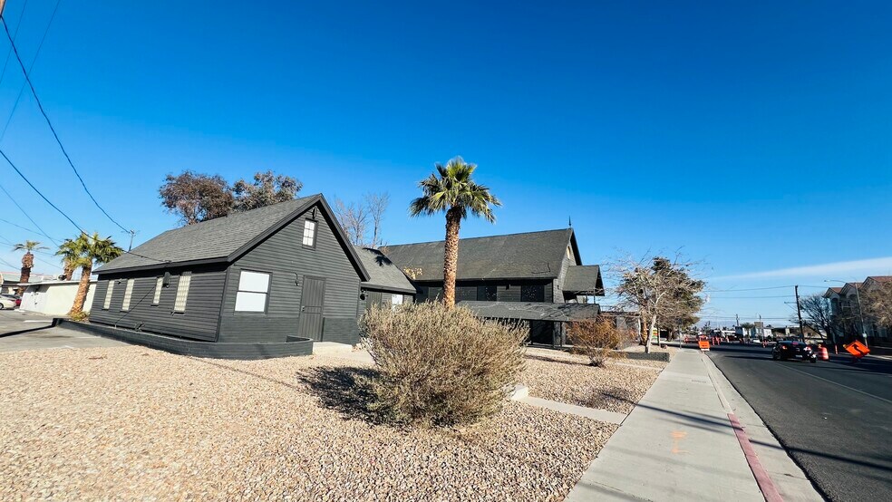 More Photos Of 919 E Bonneville Ave, Las Vegas Office Residential For Sale
