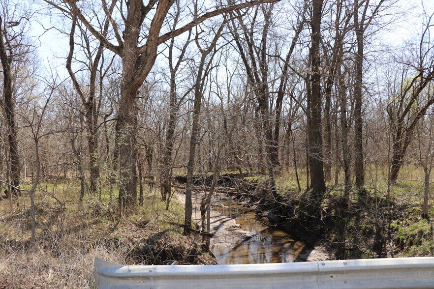 More Photos Of SW Corner Missouri 139 Highway & County Road 150, Hale Land For Sale