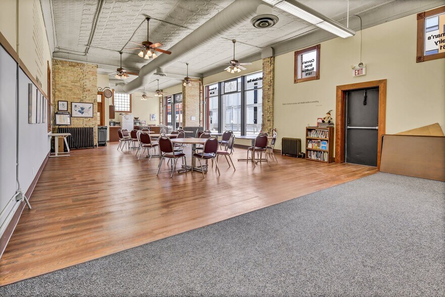 More Photos Of 601 W St Germain St, Saint Cloud Office For Sale