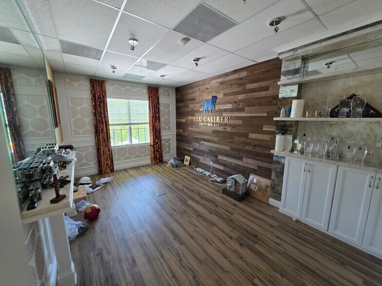 More Photos Of 1044 US Highway 1, Jupiter Medical For Lease