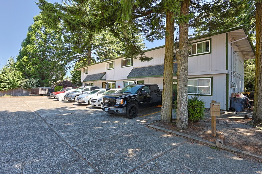 More Photos Of 2153 10th St, Florence Apartments For Sale