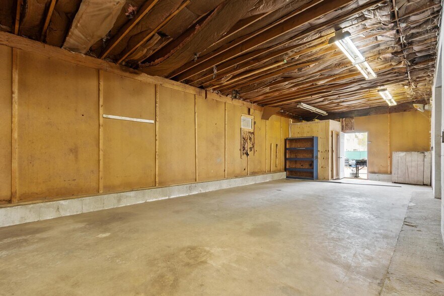 More Photos Of 181 E Main St, Orange Storefront Retail Office For Sale