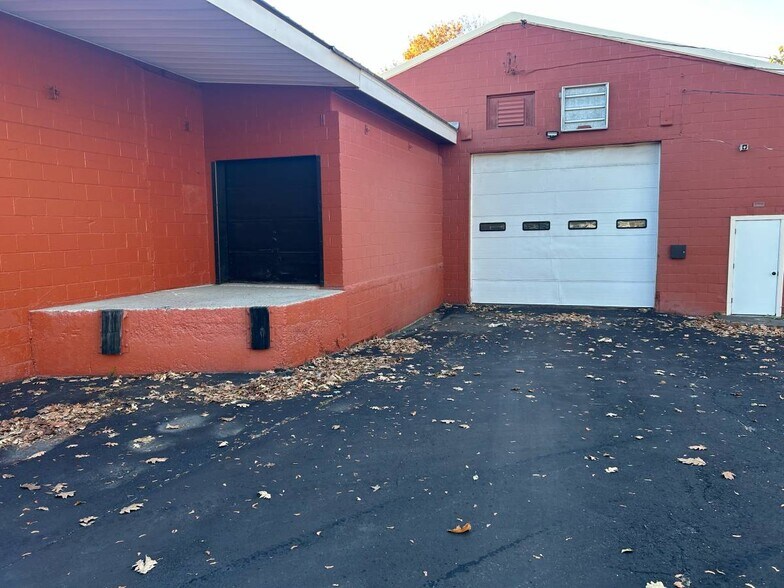 More Photos Of 22 Pershing Ave, Poughkeepsie Warehouse For Sale