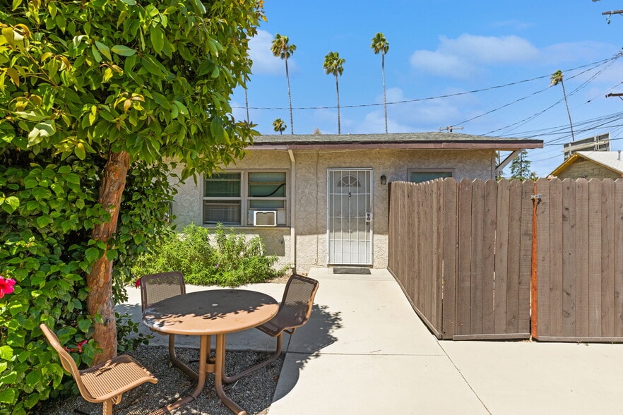 More Photos Of 480 W 18th St, San Bernardino Apartments For Sale