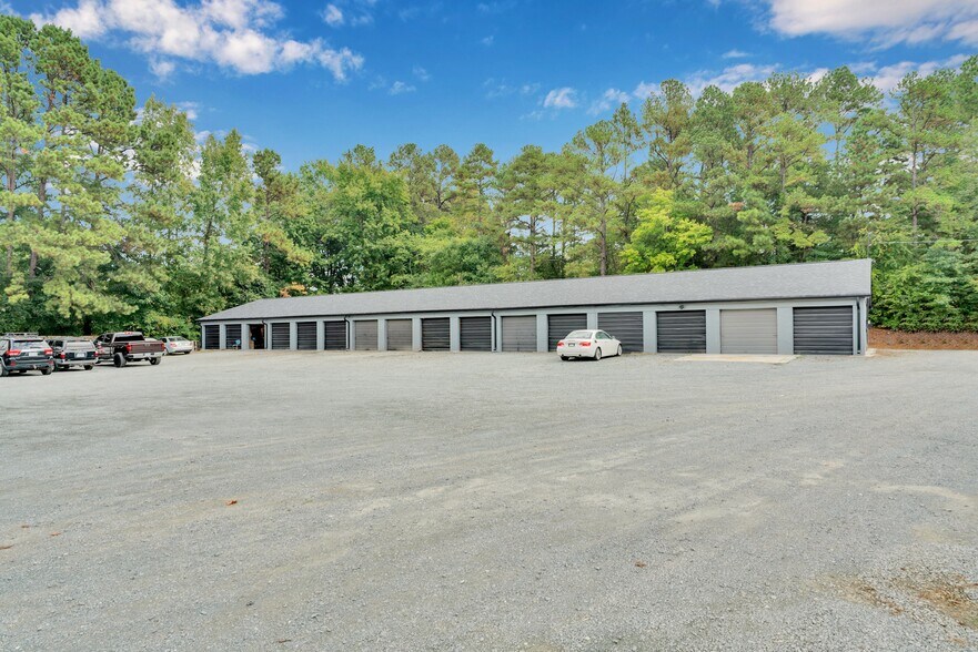 More Photos Of 2515 Walkup Ave, Monroe Industrial For Sale