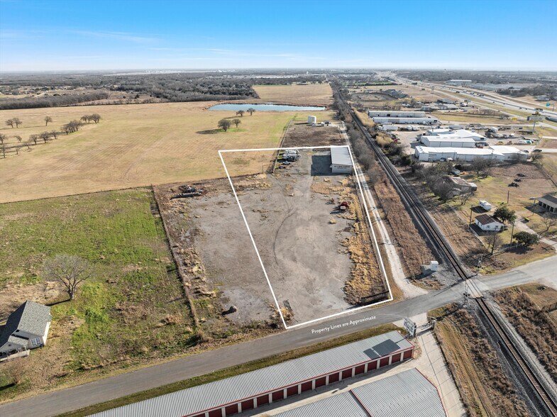 More Photos Of 193 E Hilltop Rd, Elm Mott Self Storage For Sale