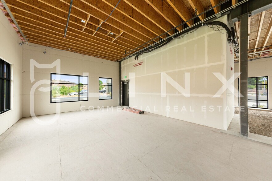 More Photos Of 122 S Mall Dr, St George Office For Lease
