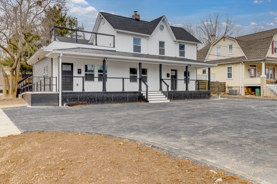 7200 Belair Rd, Baltimore, MD 21206 Lofts/Showrooms For Lease