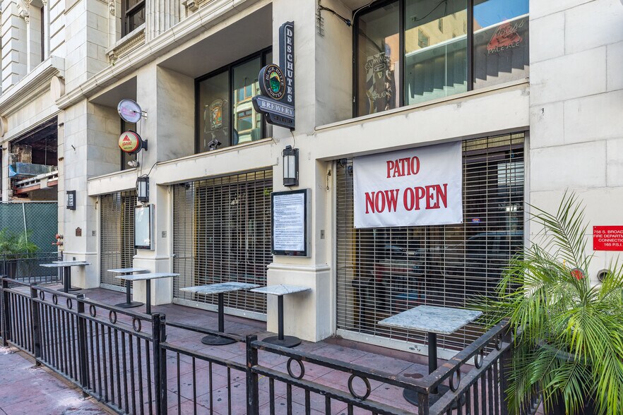 More Photos Of 750 S Broadway, Los Angeles Apartments For Lease