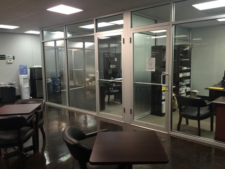 More Photos Of 392-394 Meeting St, Charleston Office For Sale