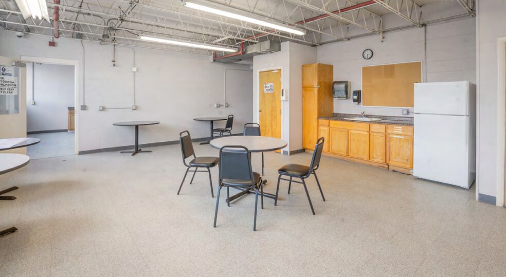 More Photos Of 31 W Bacon St, Plainville Warehouse For Sale