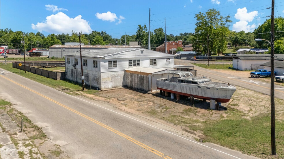 More Photos Of 306 Upper Kingston Rd, Prattville Industrial For Sale
