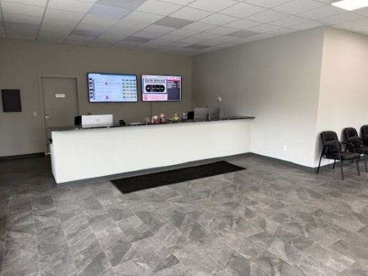 More Photos Of 13087 County Line Rd, Spring Hill Auto Repair For Sale