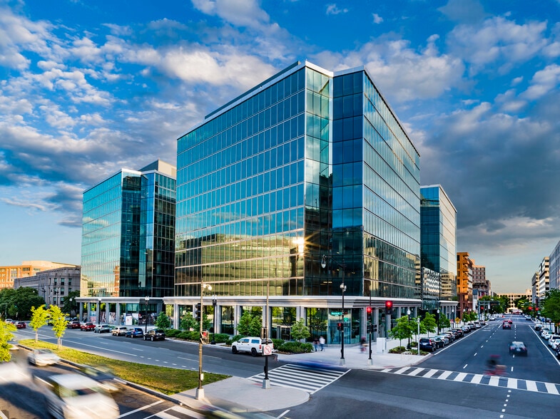 More Photos Of 250 Massachusetts Ave NW, Washington Office For Lease