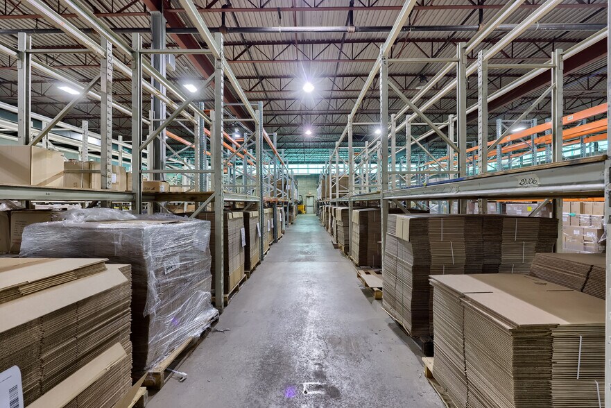 More Photos Of 345 Morgantown Rd, Reading Warehouse For Lease