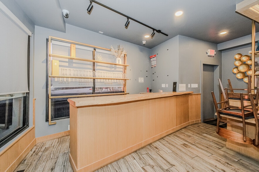 More Photos Of 3936 Amboy Rd, Staten Island Medical For Sale