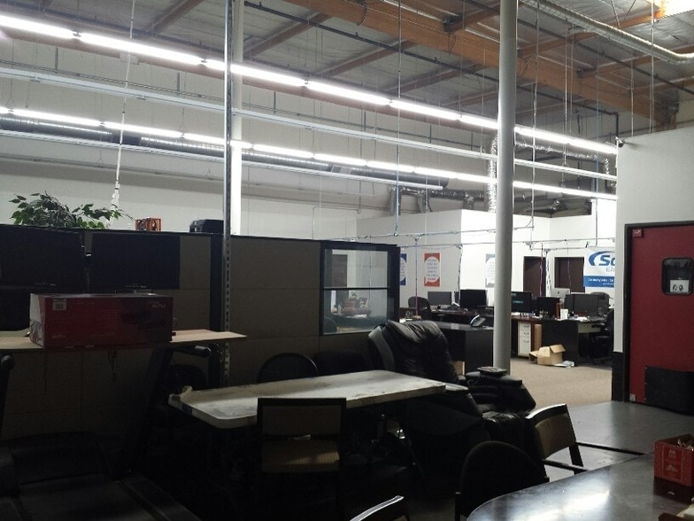 More Photos Of 9631 Topanga Canyon Pl, Chatsworth Manufacturing For Sale