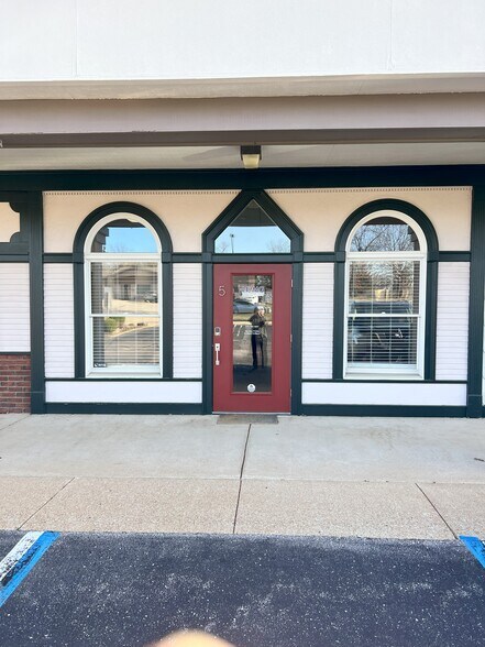 More Photos Of 1026 Palisades Blvd, Osage Beach Storefront Retail Office For Sale