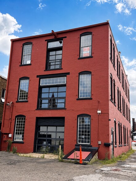 Primary Photo Of 152 W 12 St, Erie Office For Lease