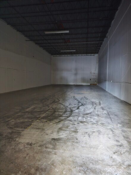 More Photos Of 2001 NW 15th Ave, Pompano Beach Warehouse For Lease