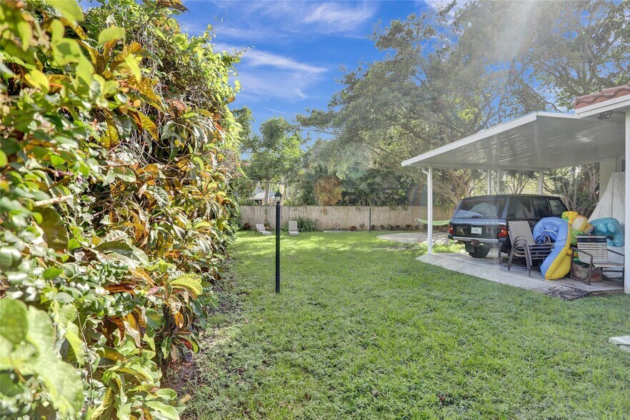 More Photos Of 76 NE 49th St, Miami Apartments For Sale