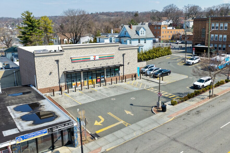 More Photos Of 37 E Main St, Elmsford Office For Sale