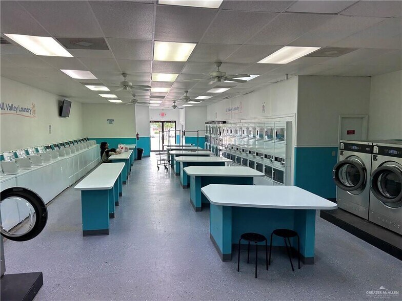 More Photos Of 809 N Ware Rd, McAllen General Retail For Sale