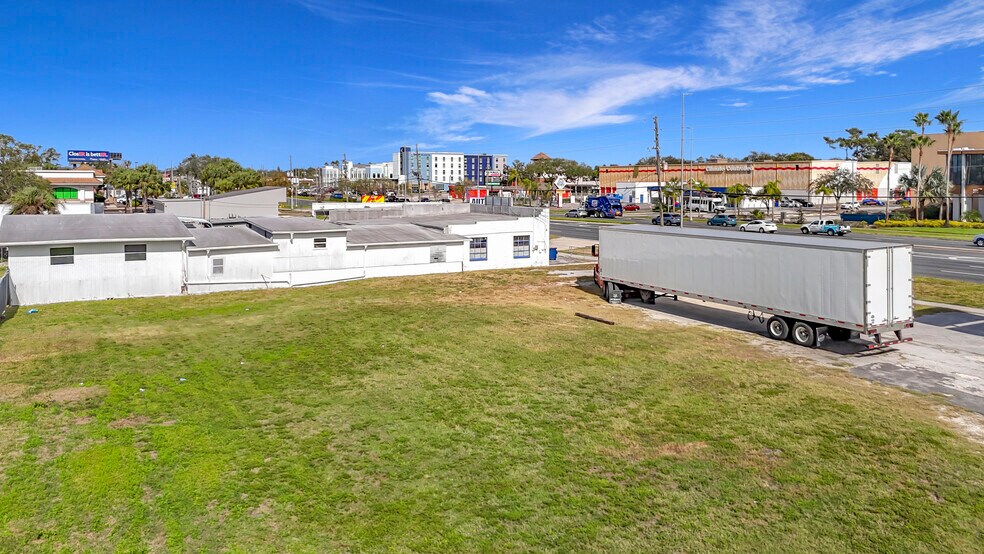 More Photos Of 5995 US-19 Hwy, New Port Richey Land For Sale