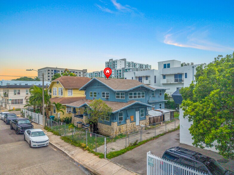 More Photos Of 667 NW 1st St, Miami Land For Sale