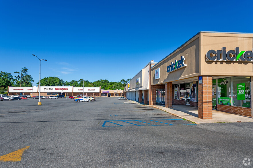 Primary Photo Of 1600 W Jefferson St, Quincy Unknown For Lease