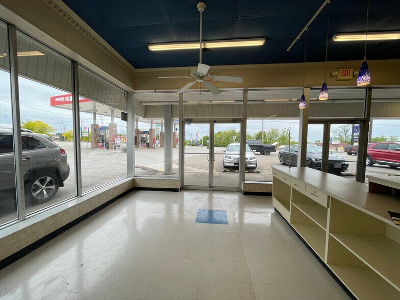 More Photos Of 4250-4332 Sunset Blvd, Steubenville Unknown For Lease