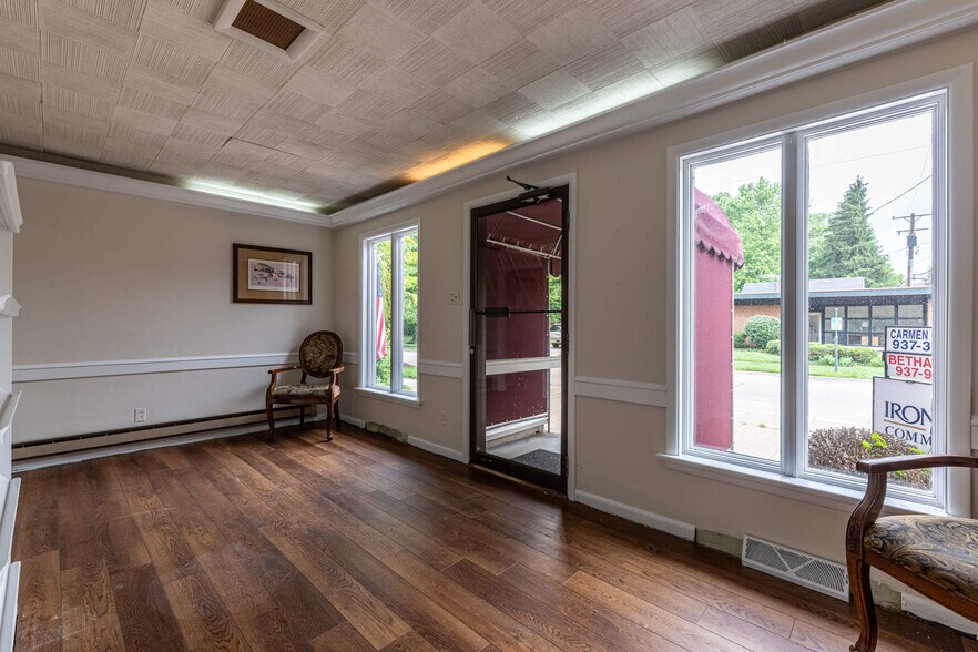 More Photos Of 50 Park Ave, Dayton Medical For Sale