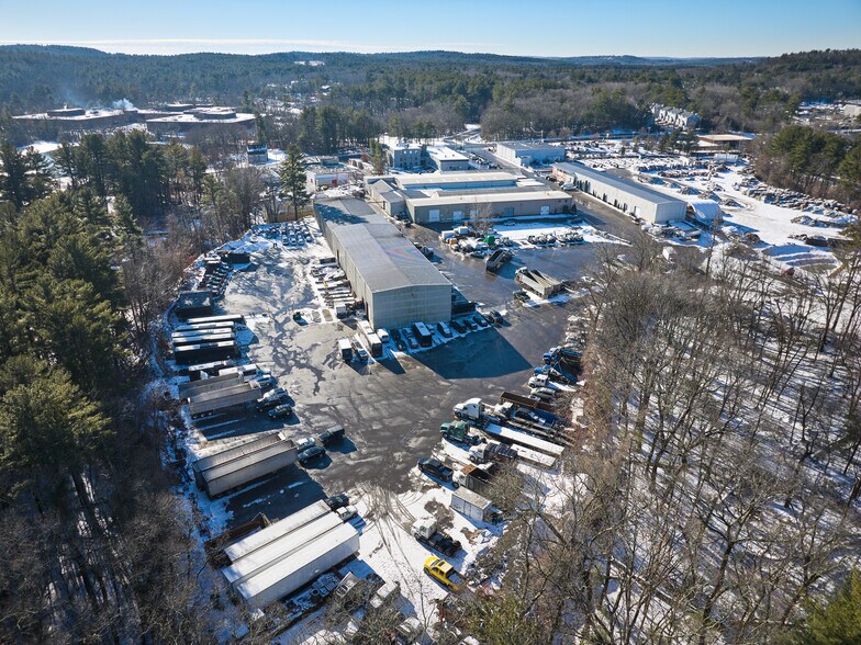 More Photos Of 896 Boston Post Rd, Marlborough Warehouse For Sale