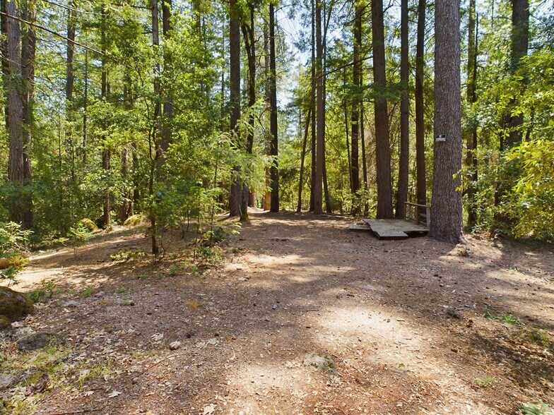 More Photos Of 15960 Bottle Rock Rd, Cobb Hotel For Sale