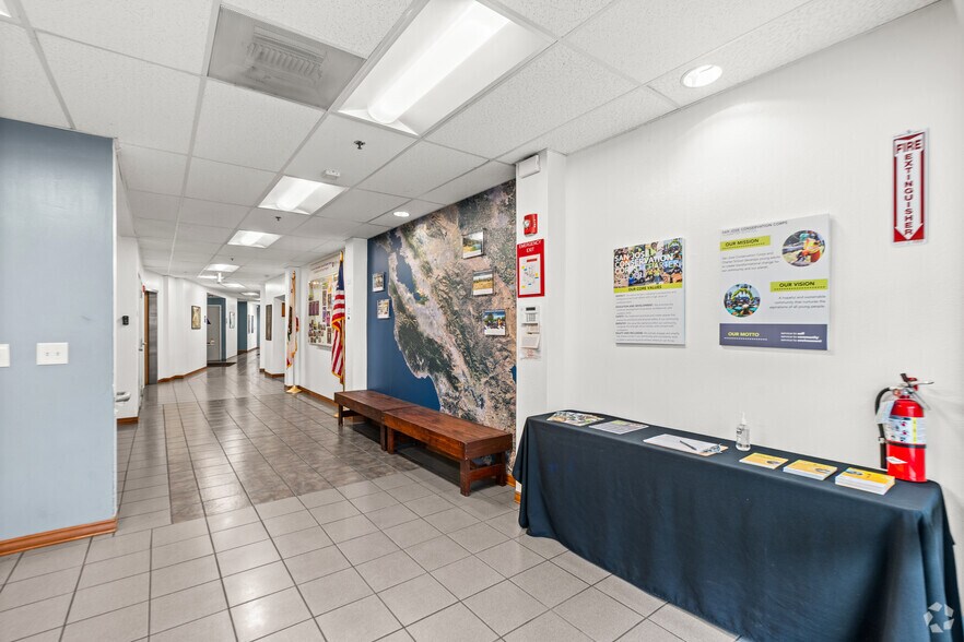 More Photos Of 1560 Berger Dr, San Jose Light Distribution For Lease