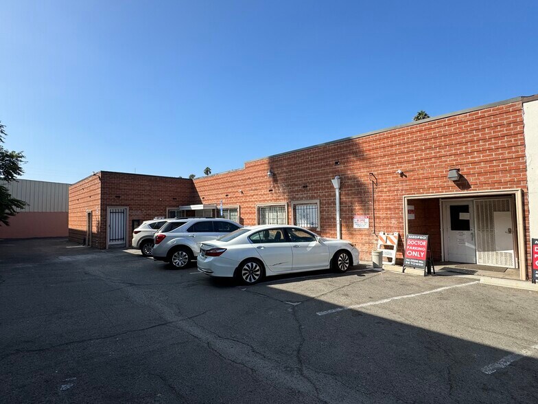 More Photos Of 5860-5862 Avalon Blvd, Los Angeles Medical For Lease