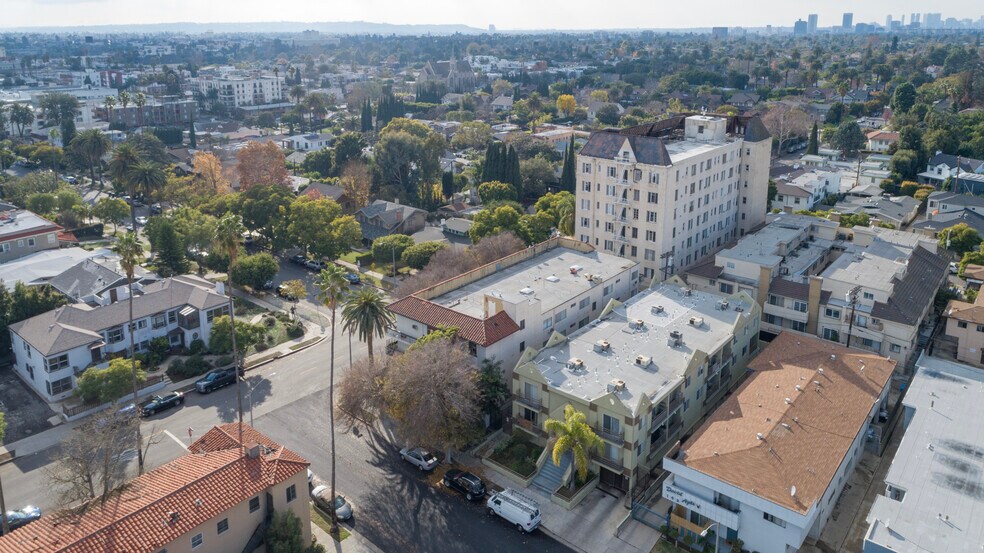 More Photos Of 161 S St. Andrews Pl, Los Angeles Apartments For Sale