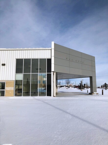 More Photos Of 295 Burnt Park Dr, Red Deer County Light Distribution For Lease