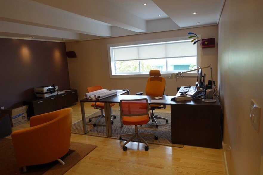 More Photos Of 6130 NE 4th Ct, Miami Warehouse For Sale