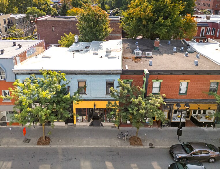 More Photos Of 1376 Rue Ontario E, Montréal Storefront Retail Residential For Lease