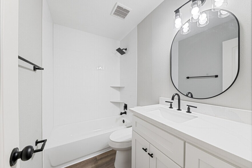 More Photos Of 2675-2689 Gessner Rd, Houston Apartments For Sale