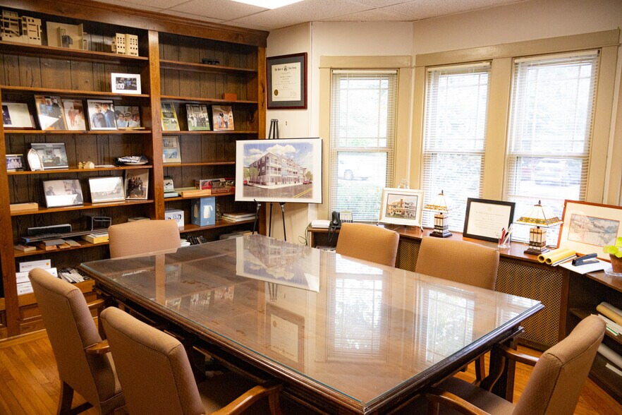 More Photos Of 523 S White Horse Pike, Audubon Office For Sale