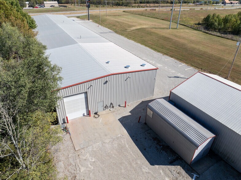 More Photos Of 22705 Highway 65, Sedalia Warehouse For Sale