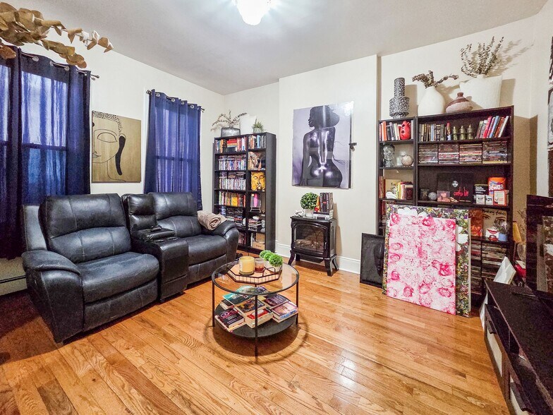 More Photos Of 14 48th St, Weehawken Apartments For Sale