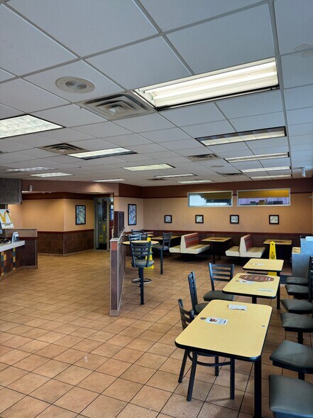 More Photos Of 13496 Highway 73, Geismar Fast Food For Sale